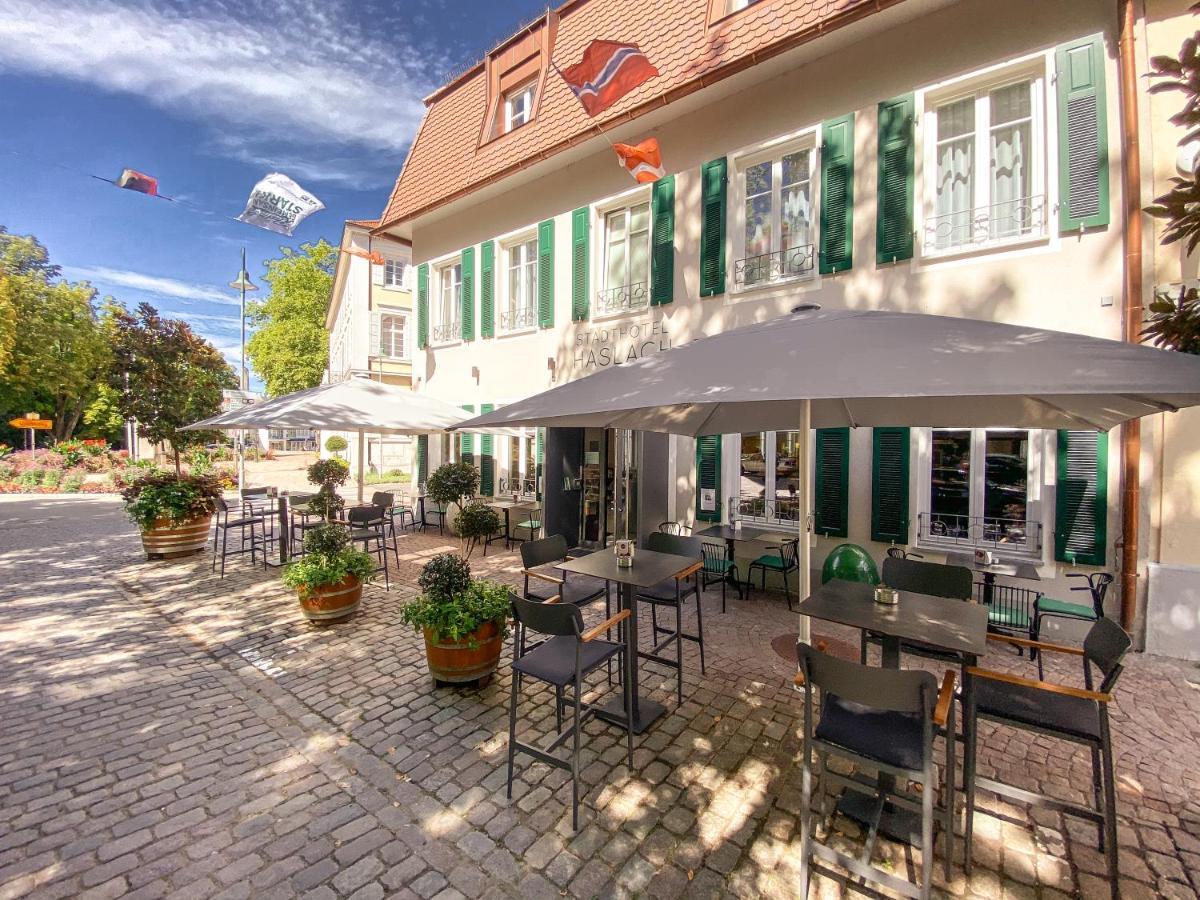 Stadthotel Haslach ฮาสลัค อิม คินซิกทัล ภายนอก รูปภาพ